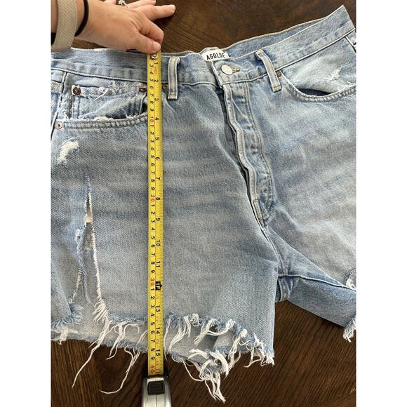 AGOLDE 32 Cotton Relaxed Frayed Hem High Rise Cutoff Shorts - Picture 9 of 9